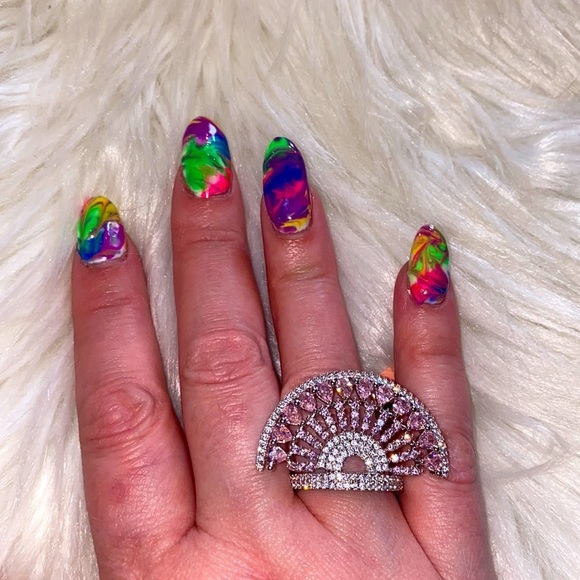 New Peacock Feathers Ring - Picture 2 of 6